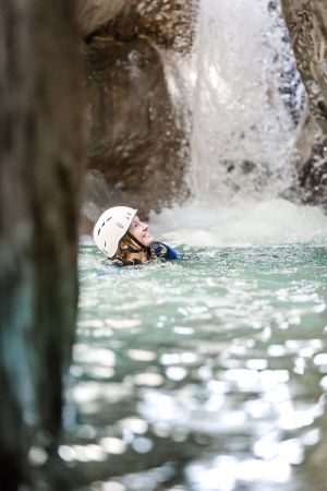 Canyoning Tour Wildwasser in Lofer – Base Camp Action mit Schlucht, Klettern und Erlebnis